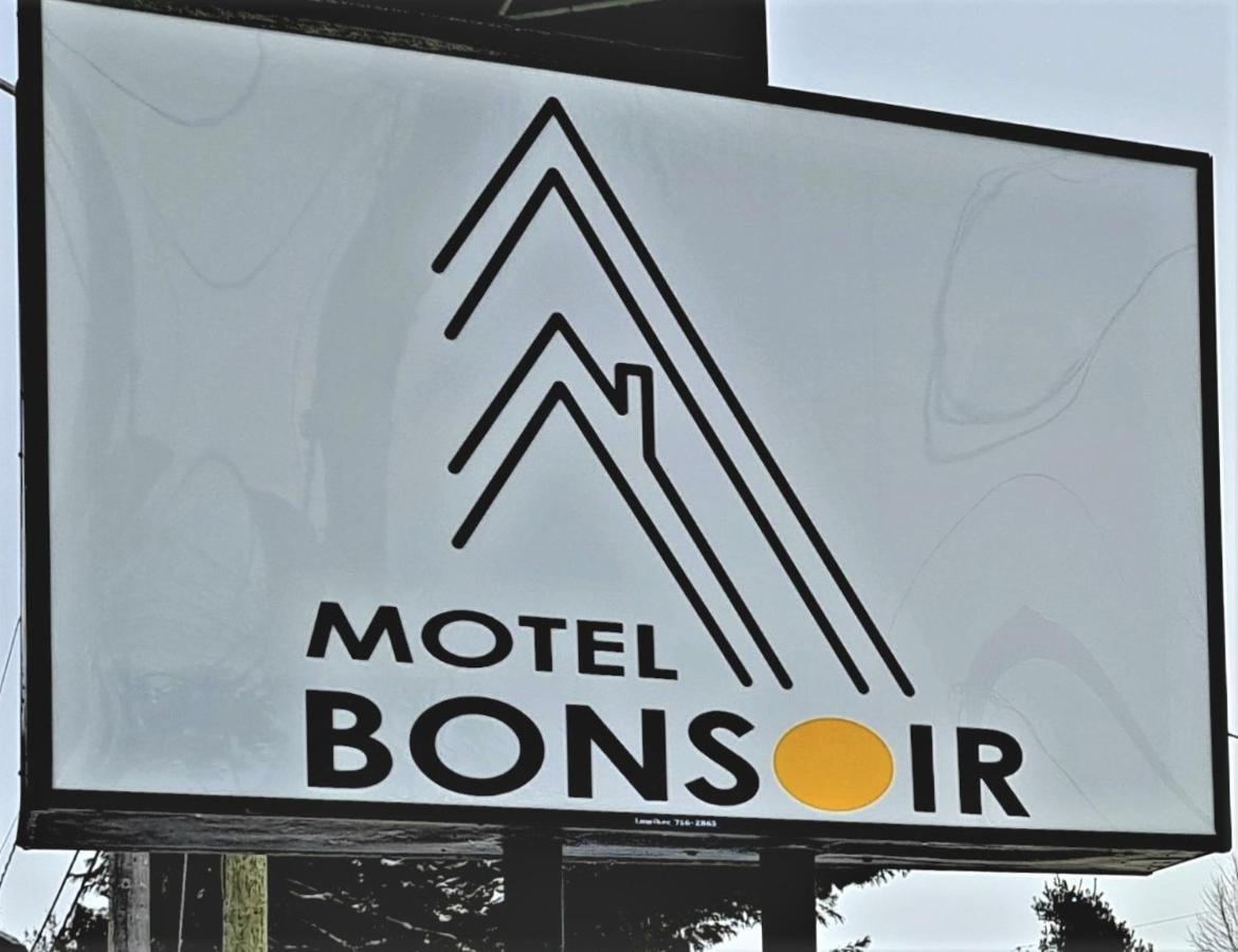 Motel Bonsoir Joliette Bagian luar foto