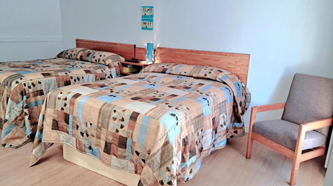Motel Bonsoir Joliette Bagian luar foto